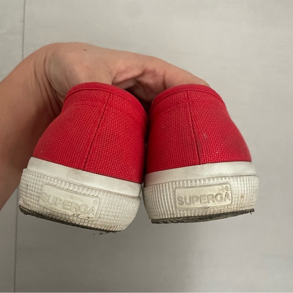 Red Superga sneakers - Picture 4 of 4